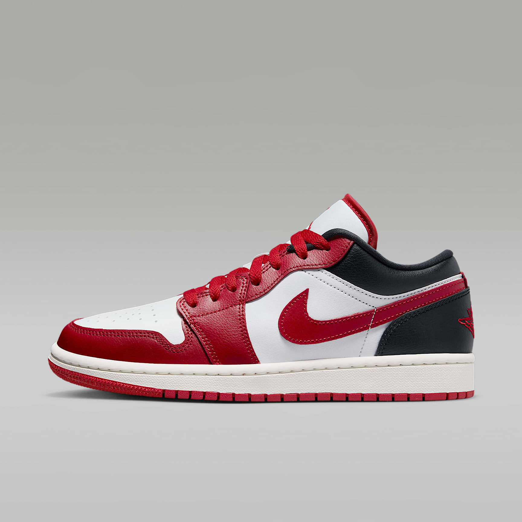Air Jordan 1 Low Women's Shoes. Nike CA